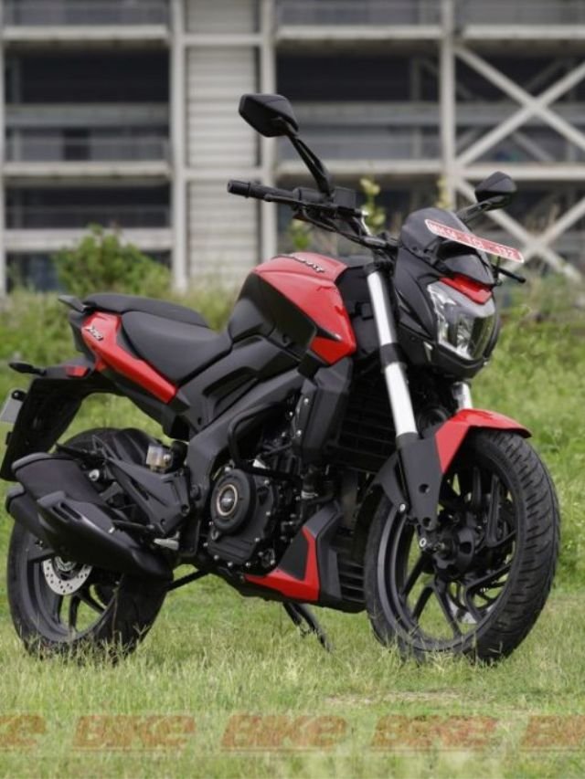 Bajaj की इस धाकड़ बाइक ने बुलेट के मुंह पर पोत दी कालीप, कौनसी है बाइक