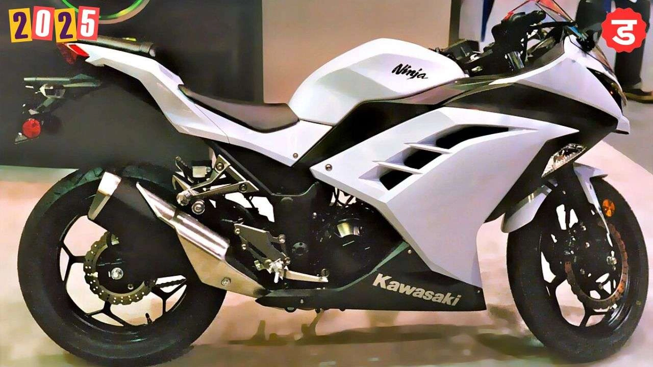 Kawasaki Ninja 300 on Road Price