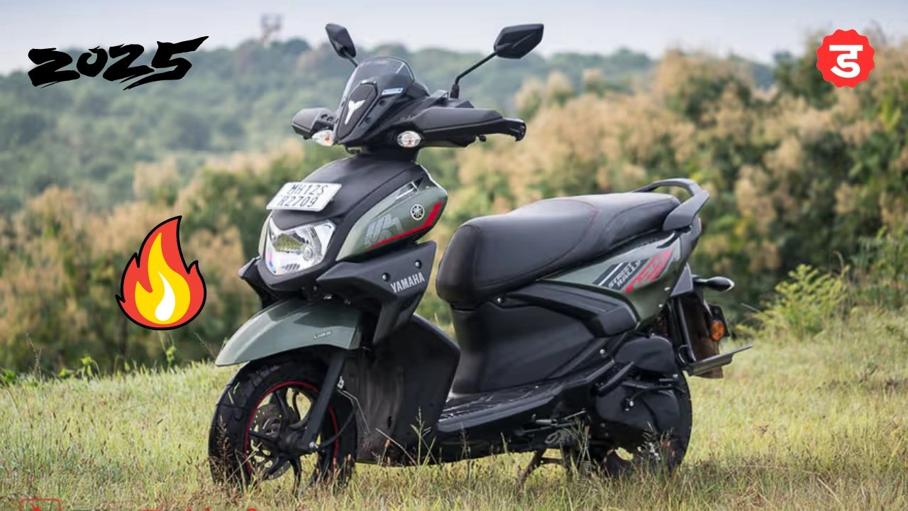 Yamaha RayZR 125 Fi Hybrid Scooter