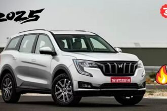 Mahindra XUV700 Car